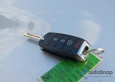 2020 Kia Sportage Lx z USA, uszkodzony, nr VIN KNDPM3AC9L7762459